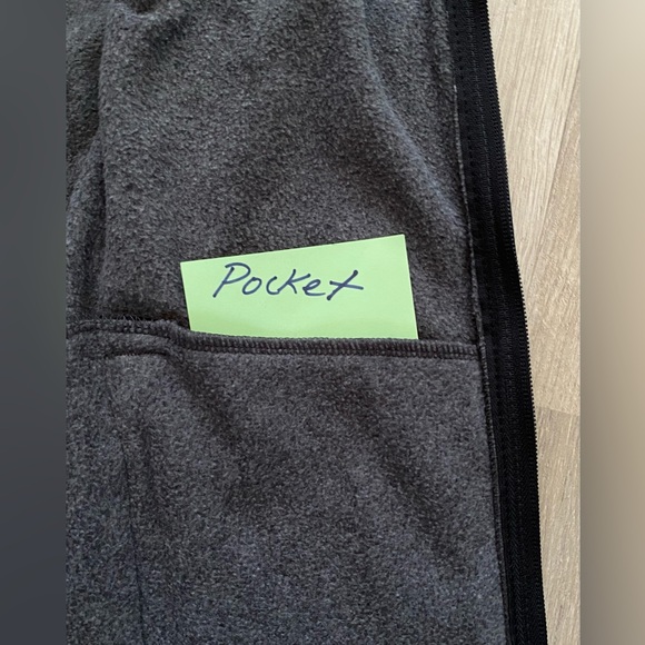 Reel Legends Vest Men's Small Grey Fleece Sleeveless Outdoors Casual Men's NEW - Picture 10 of 12